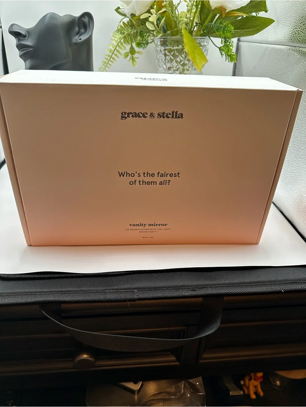 Grace & Stella Makeup Mirror Vanity NEW
